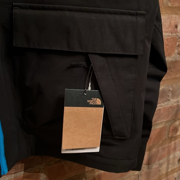The North Face Dragline Jacket NWT - Picture 2 of 4